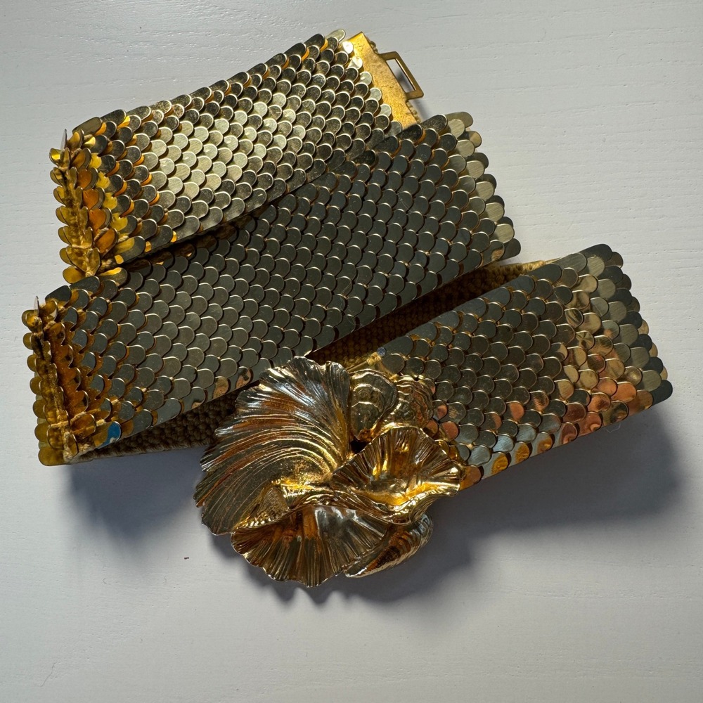 Accessocraft NYC vtg Gold Scale Belt Floral Buckle 1980s Statement Maximalist